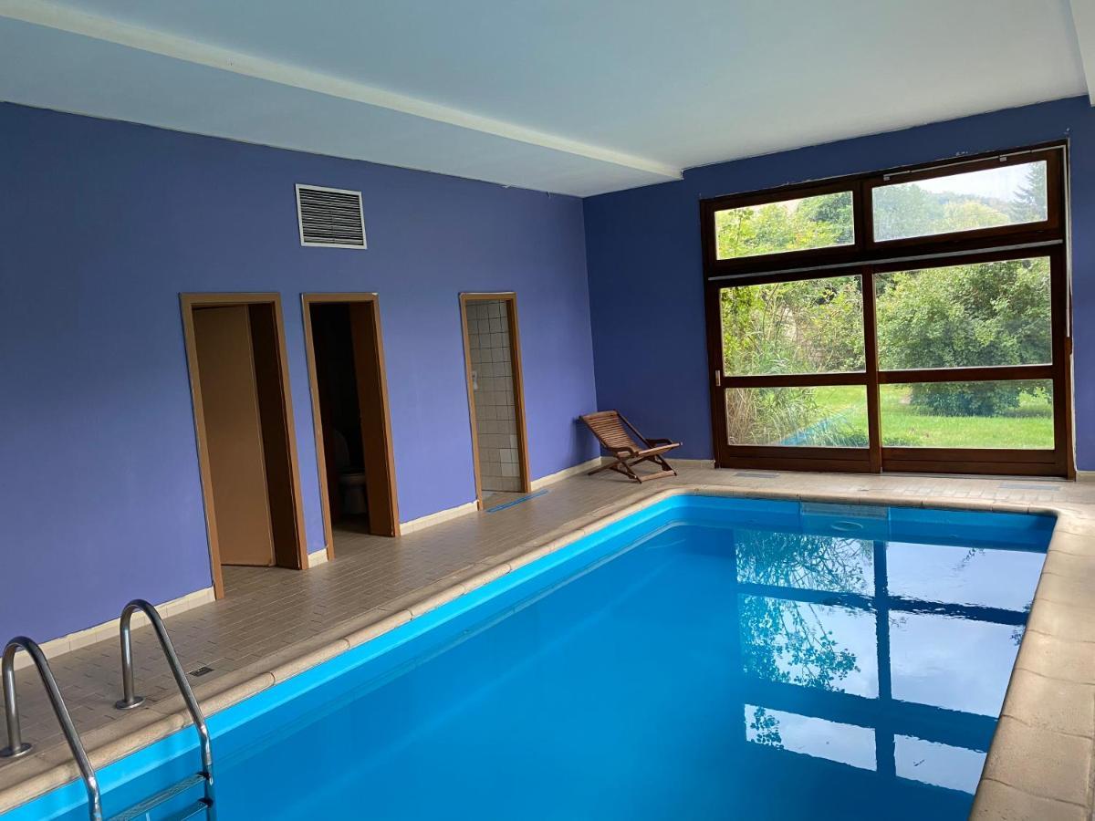 Les Cigognes Hotel Abreschviller Bagian luar foto