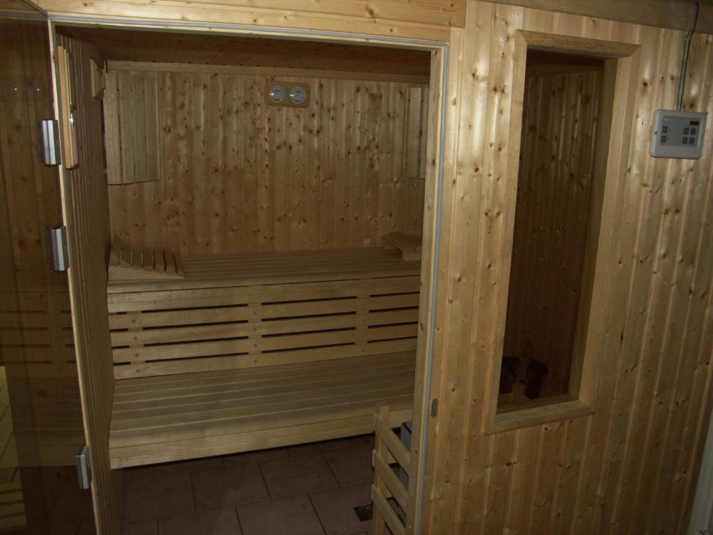 Les Cigognes Hotel Abreschviller Bagian luar foto